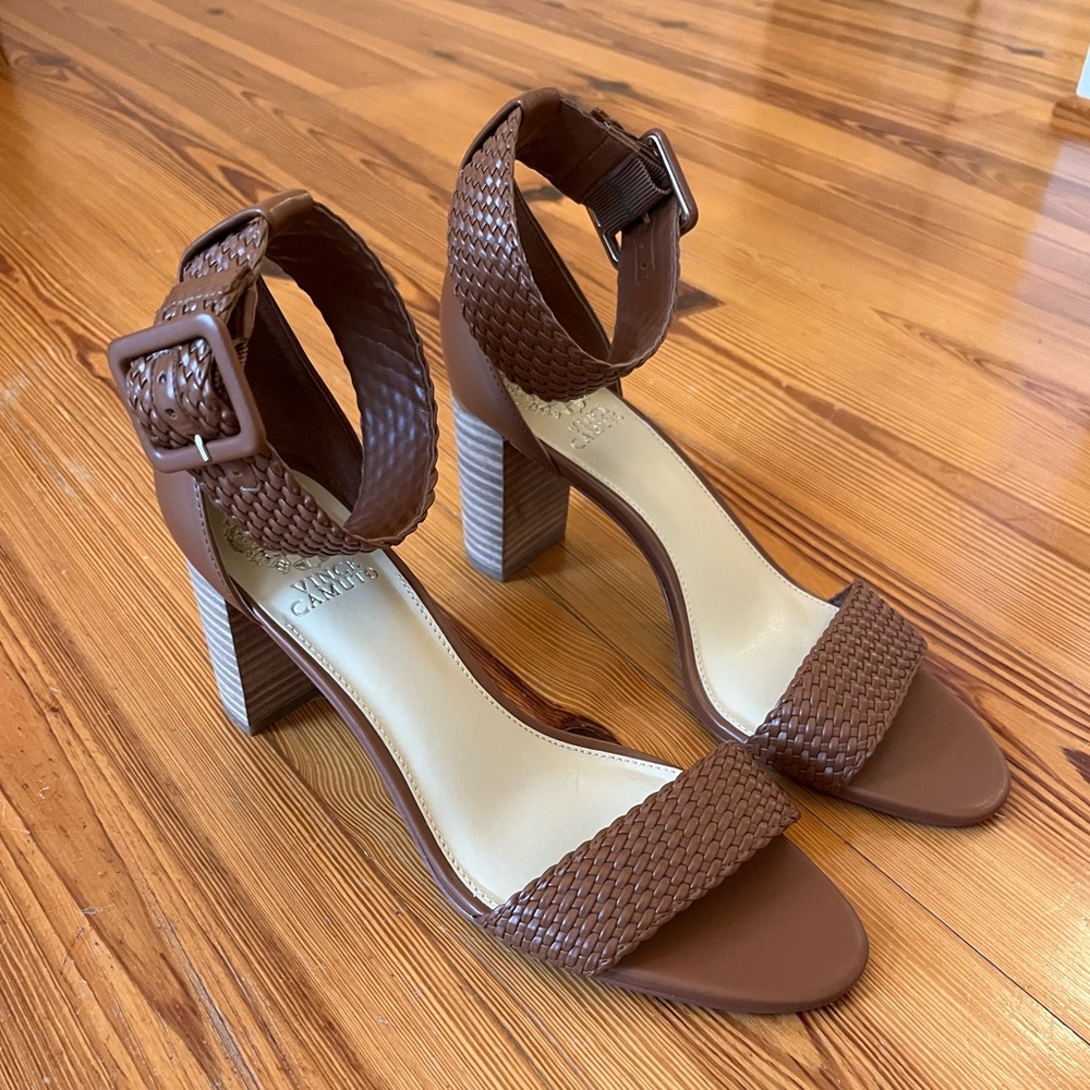 Vince Camuto Brown Sandals with 3” Heels in EUC, size 9.5M